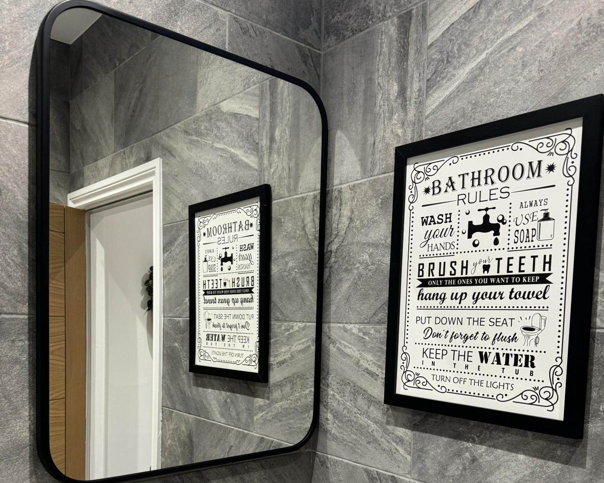 The Crown View - Luxury Apartment - Free Parking Nearby ハロゲート エクステリア 写真