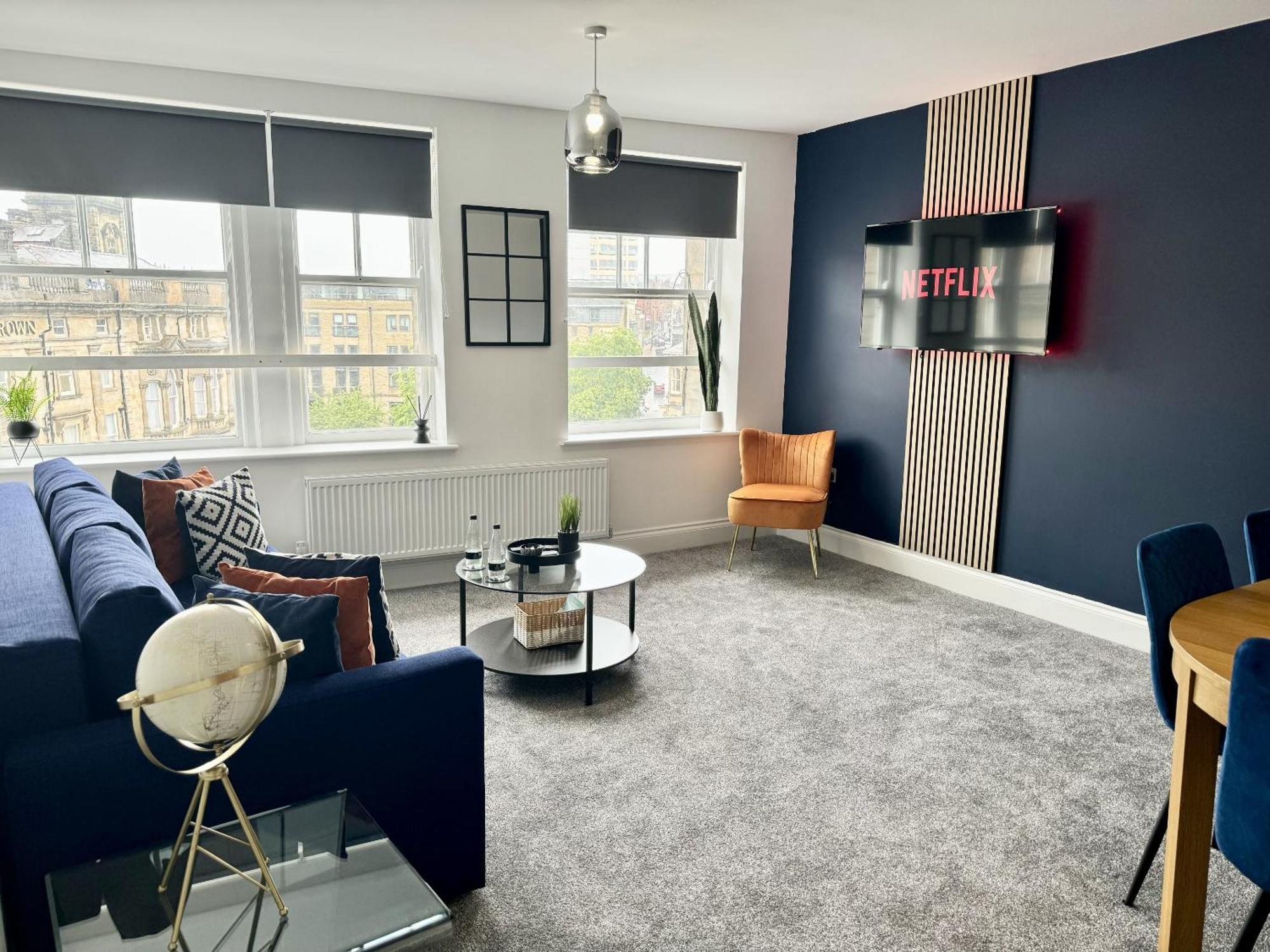 The Crown View - Luxury Apartment - Free Parking Nearby ハロゲート エクステリア 写真